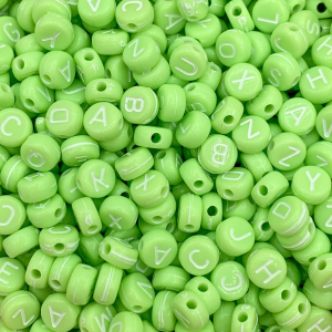 Alphabetic acrylic beads green, set ca 500 pieces